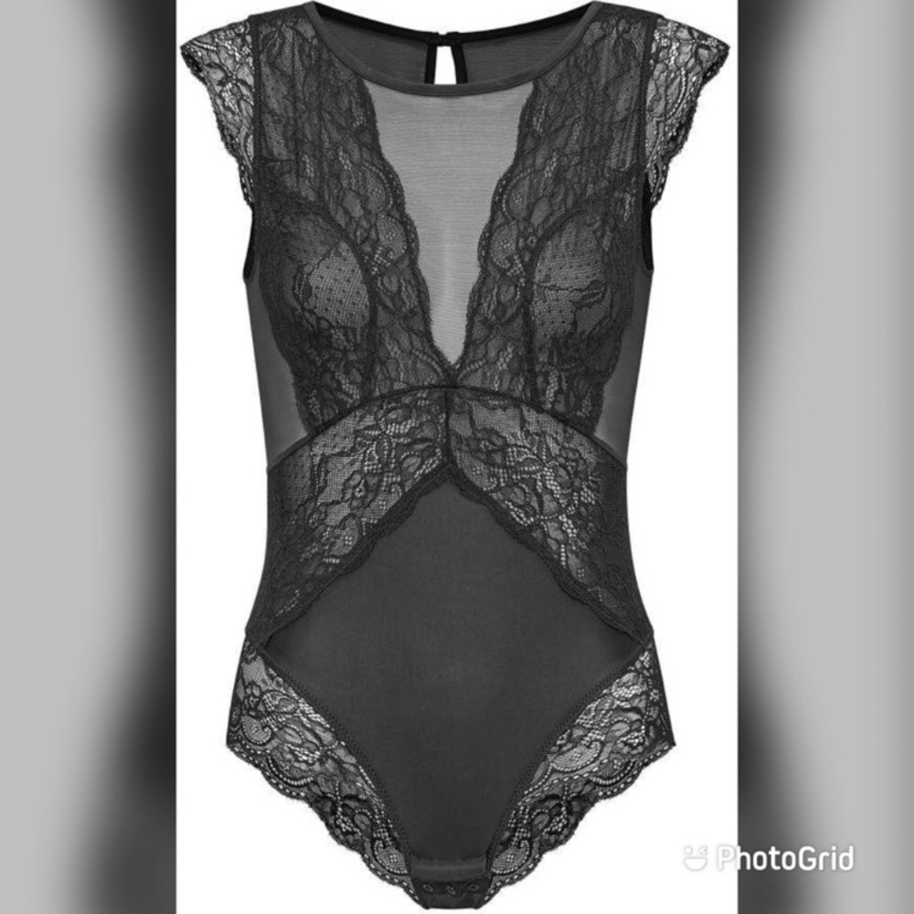 NEW Sam Edelman Black Mesh Lace Capsleeve Bodysuit - Picture 3 of 12